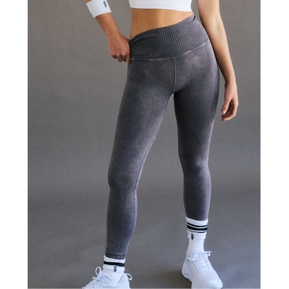 FREE PEOPLE GOOD KARMA ULTRA HIGH RISE LEGGINGS - Picture 6 of 8